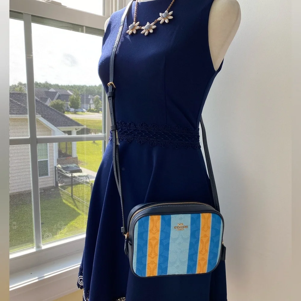 NWT COACH‎ MINI CAMERA BAG IN SIGNATURE JACQUARD WITH STRIPES